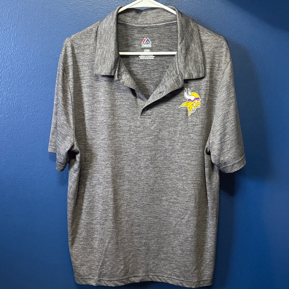 Minnesota Vikings Men’s Majestic Golf Polo Charcoal Large